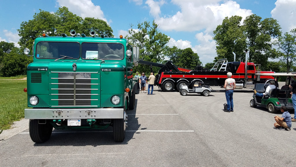 Green-COE-vintage-Truck