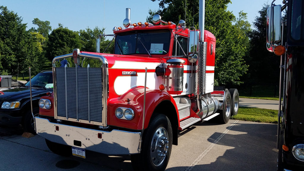 classic-red-and-white-kenworth-semi-truck