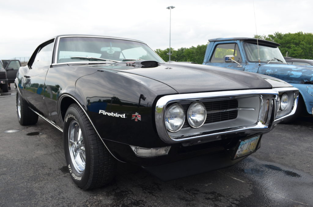 1968 pontiac firebird at 2018 super summit car show