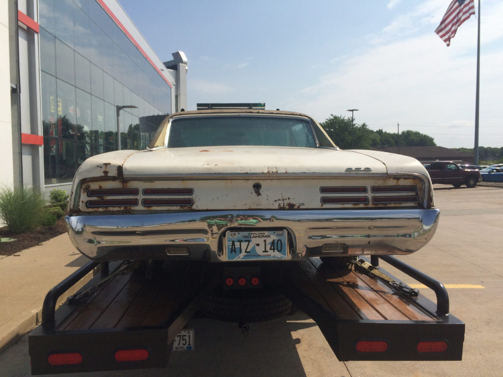 1967-Pontiac-GTO-on-Flatbed-Rear-Driver-Tail