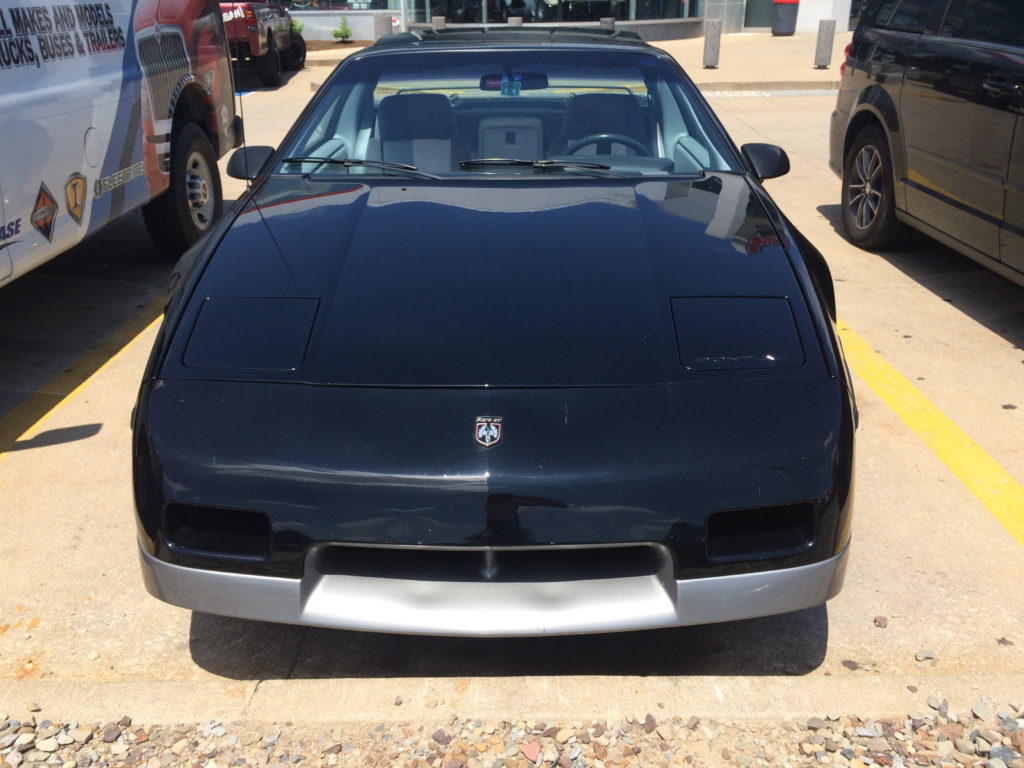 1985-Pontiac-Fiero-Lot-Shot-Front