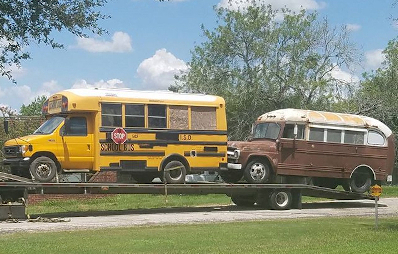 DA-BUs-Before-Shot