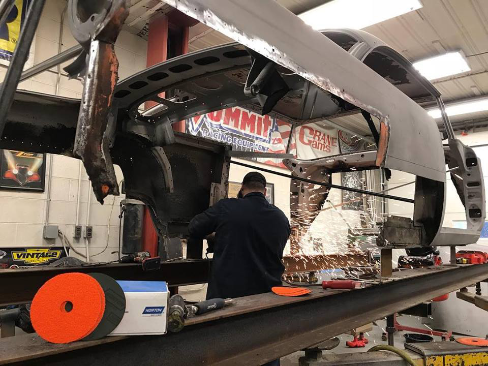 Wild-Wes-Ford-2-cut-up-body-rust-removal