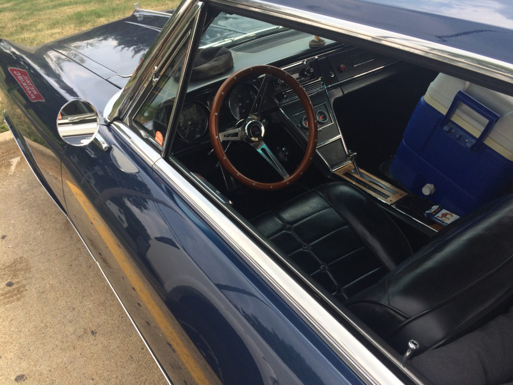 1965-Buick-Riviera,-Dark-Blue---Interior
