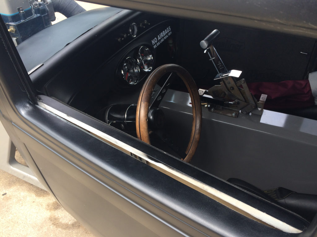 Cummins-Diesel-Hot-Rod-Interior
