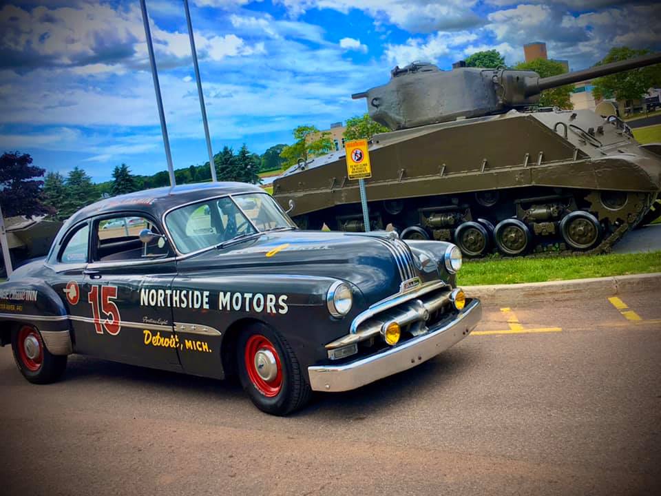 1951 Pontiac chieftain race car