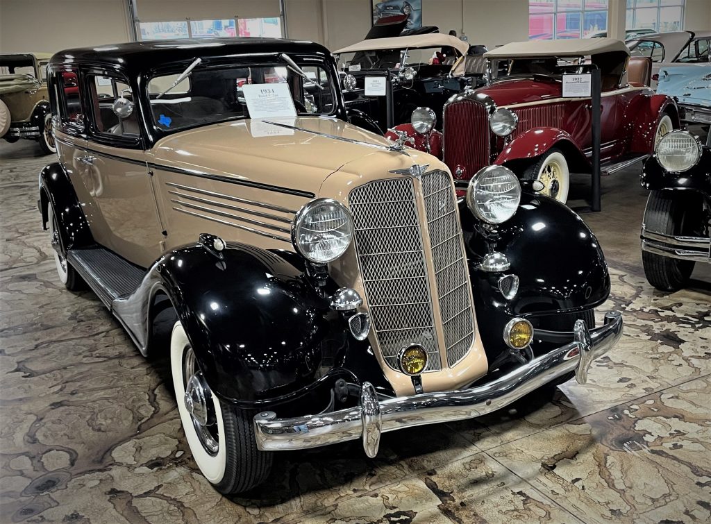 1934 buick sedan