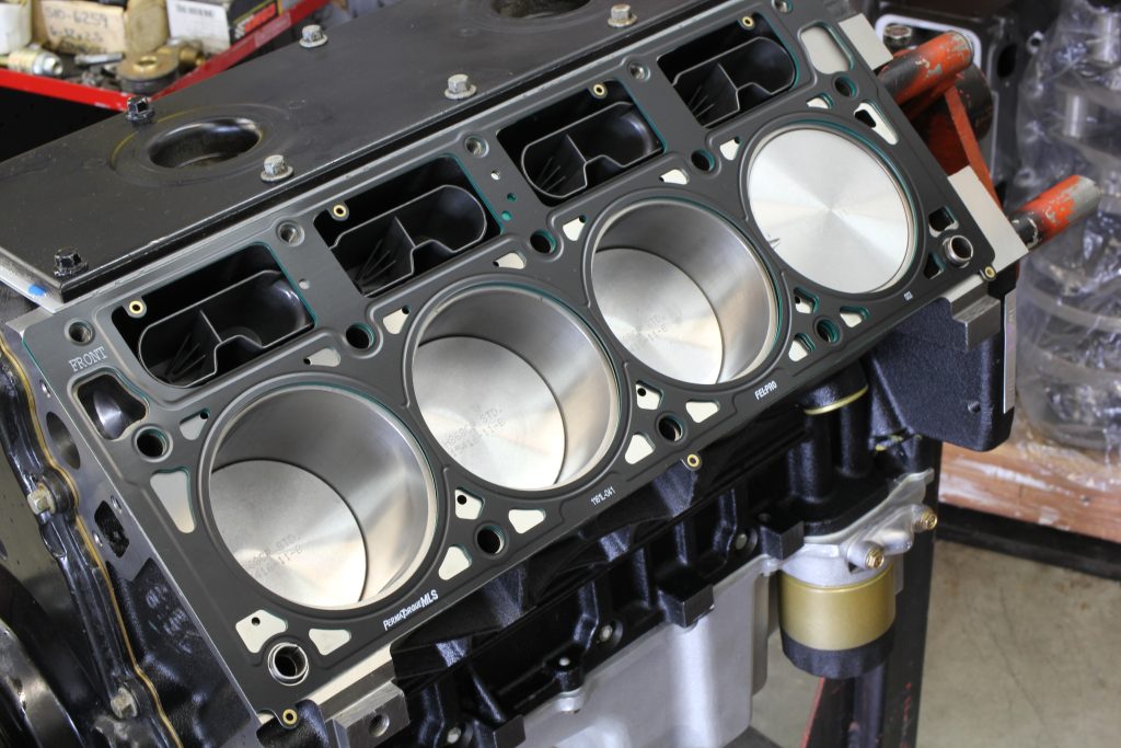 engine block deck cylinder bank