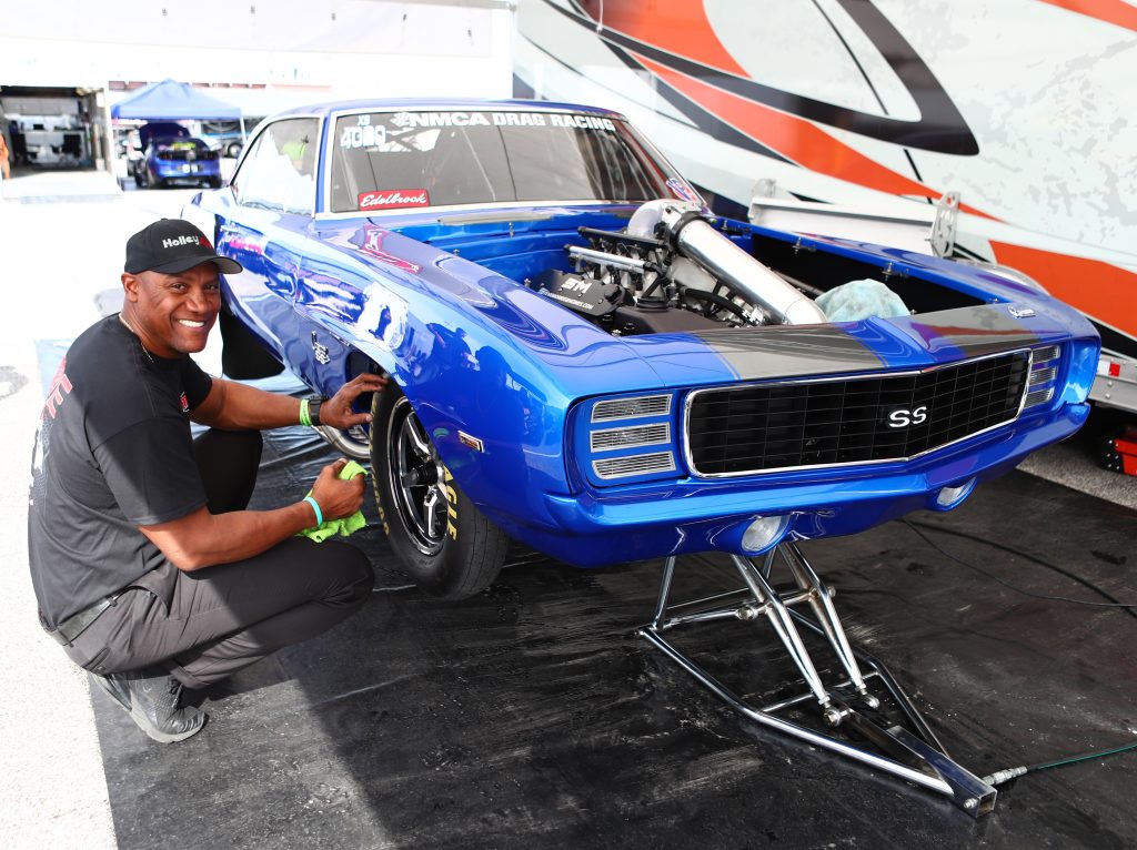 tom hammond with camaro race car