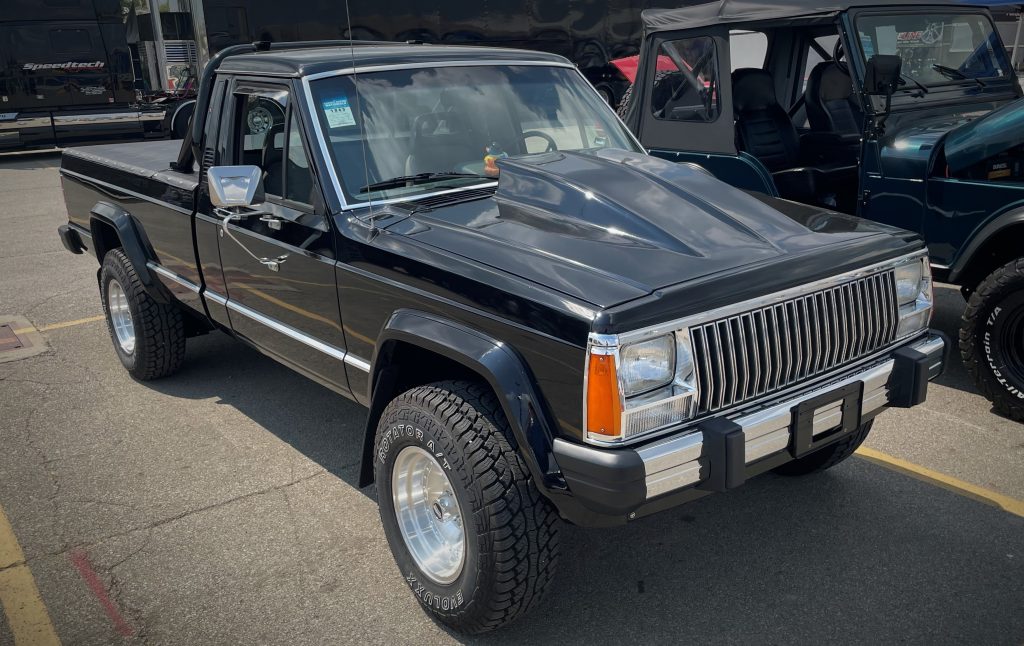 1988 Jeep Comanche Hotrod pickup truck