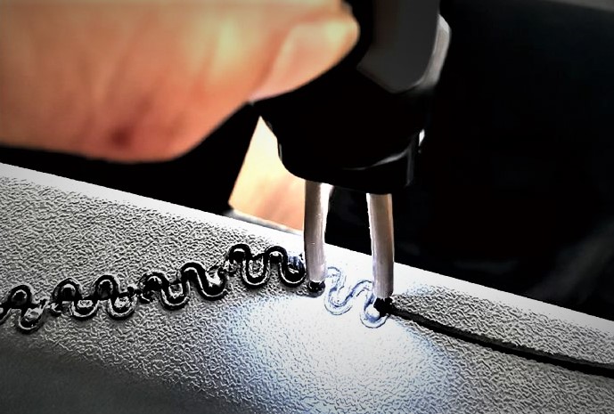 summit racing hot stapler in action