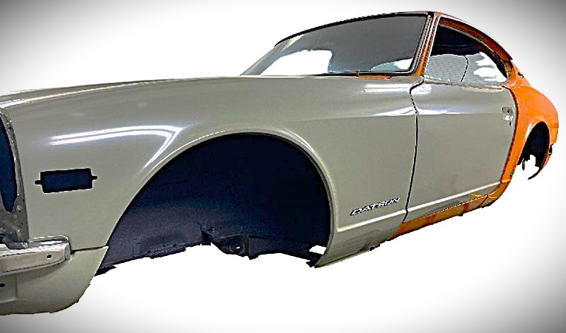 restoration fender on a nissan Z sports car