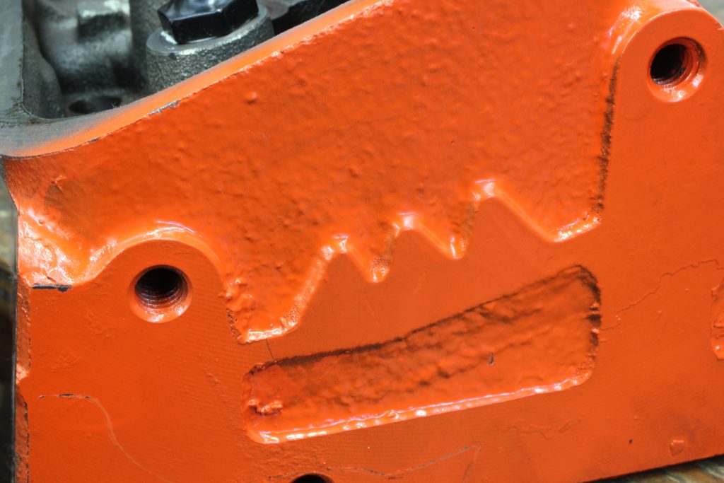 Close up of sawtooth casting on a chevy vortec cylinder head