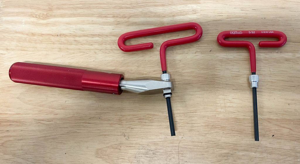LSM valve lash wrench with T-handles
