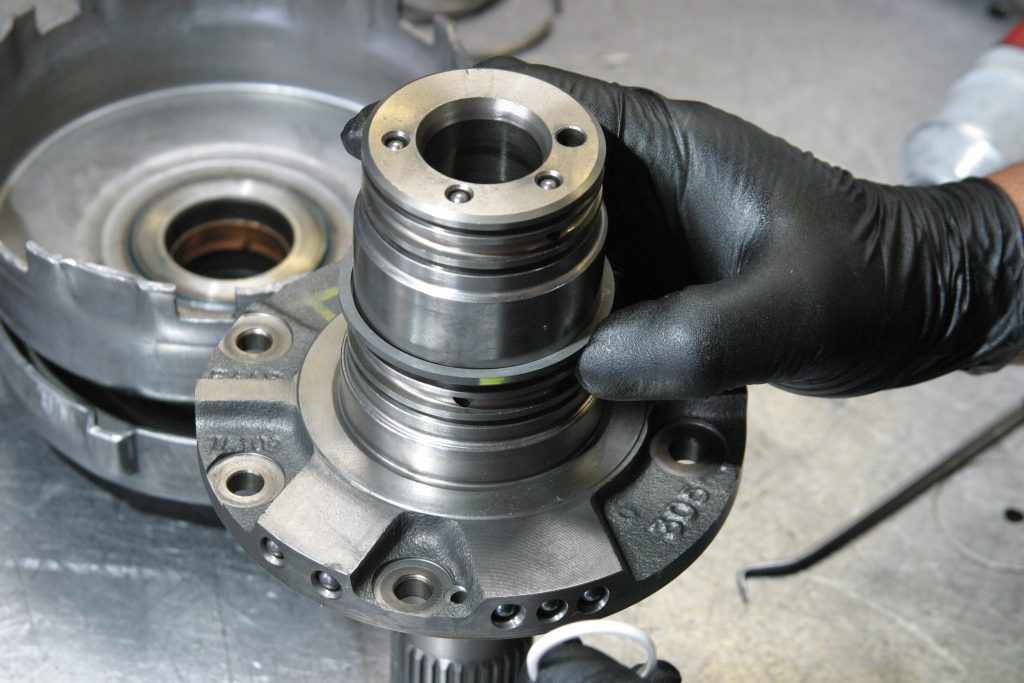 Ford 4R70W pump/servo sealing rings