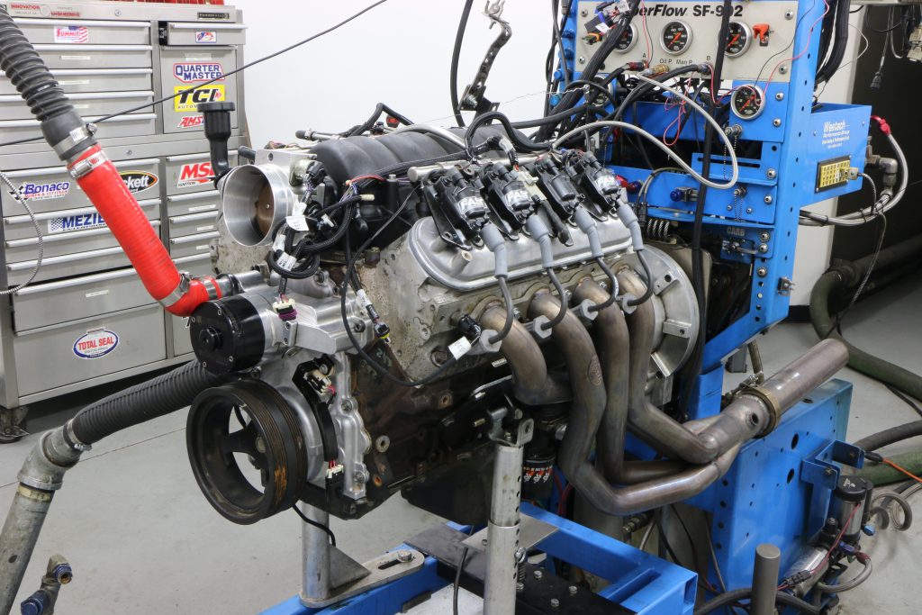 ls engine on a dyno pull