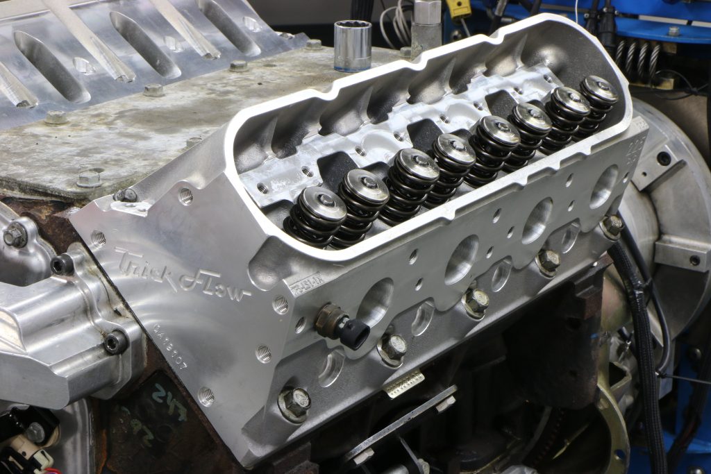 trick flow ls engine cylinder head
