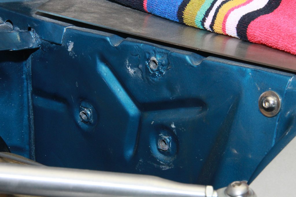 Hood hinge mount inserts in 1968 Mustang fender