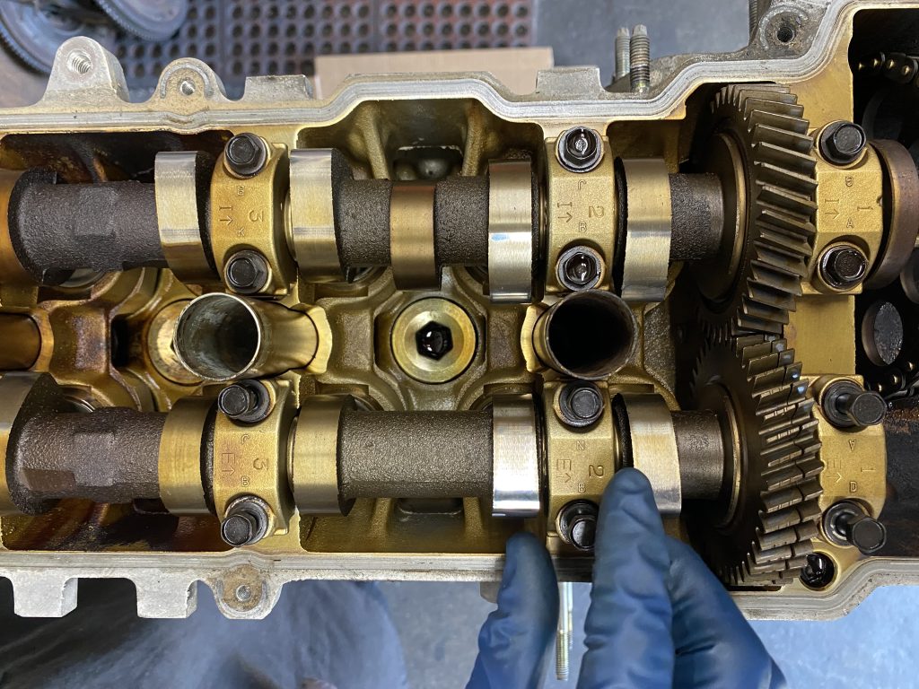 camshafts atop a DOHC engine