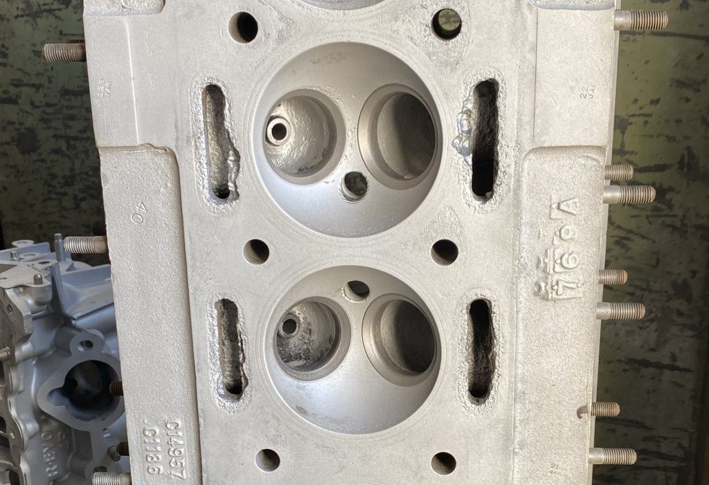Corrosion on a cylinder head