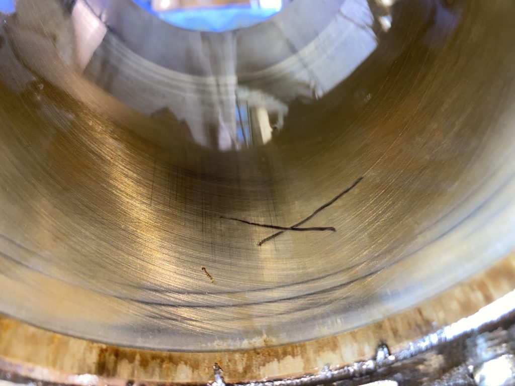 cylinder bore crosshatch pattern