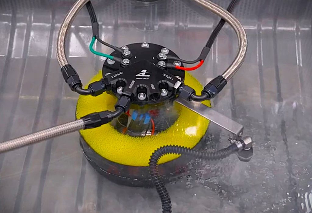 fuel pump demo in see-through tank