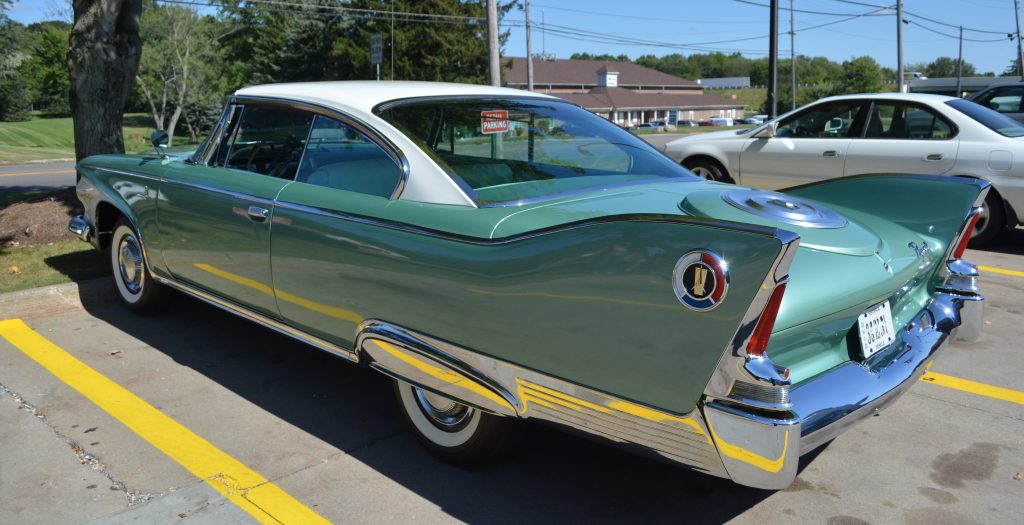 1960 Plymouth Fury, Rear Quarter view