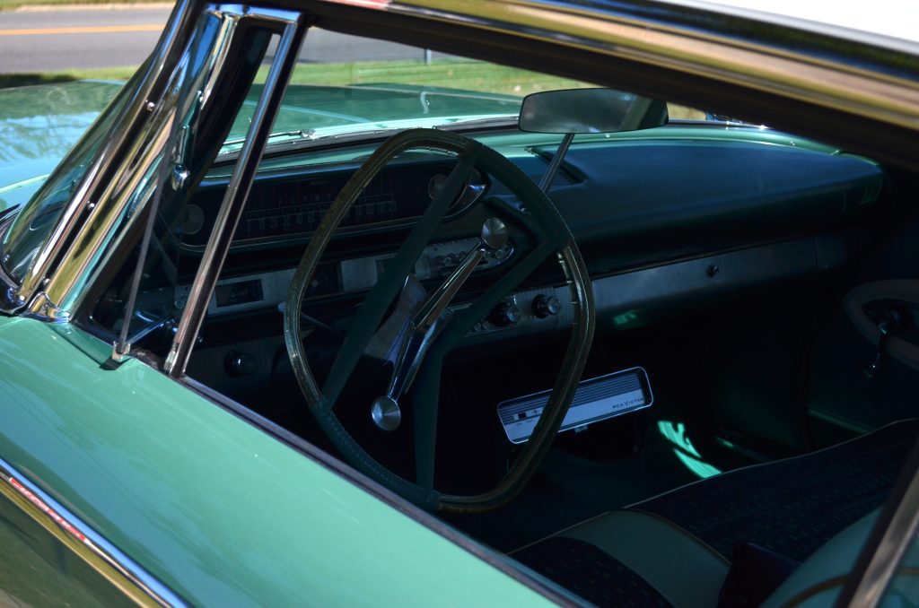 1960 Plymouth Fury, interior with RCA Car 45 Record Player