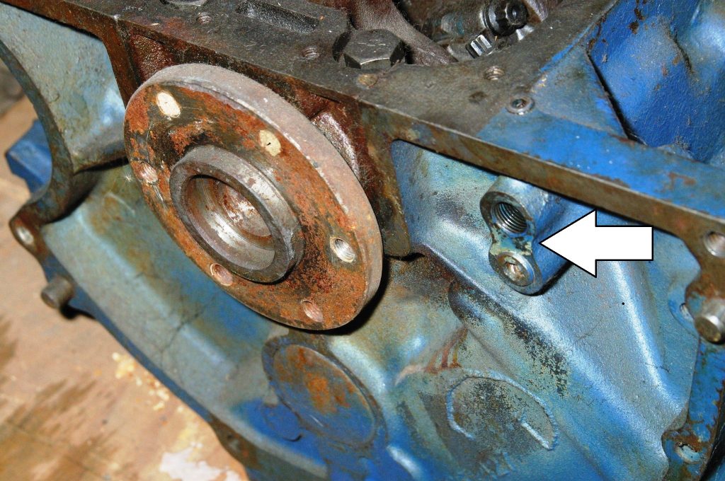 Ford 427 CID FE engine side oiler engine block