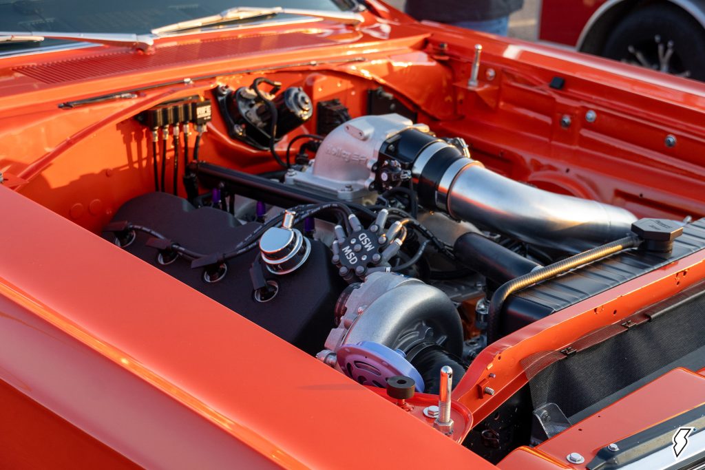 engine bay inside a 1969 Plymouth Satellite