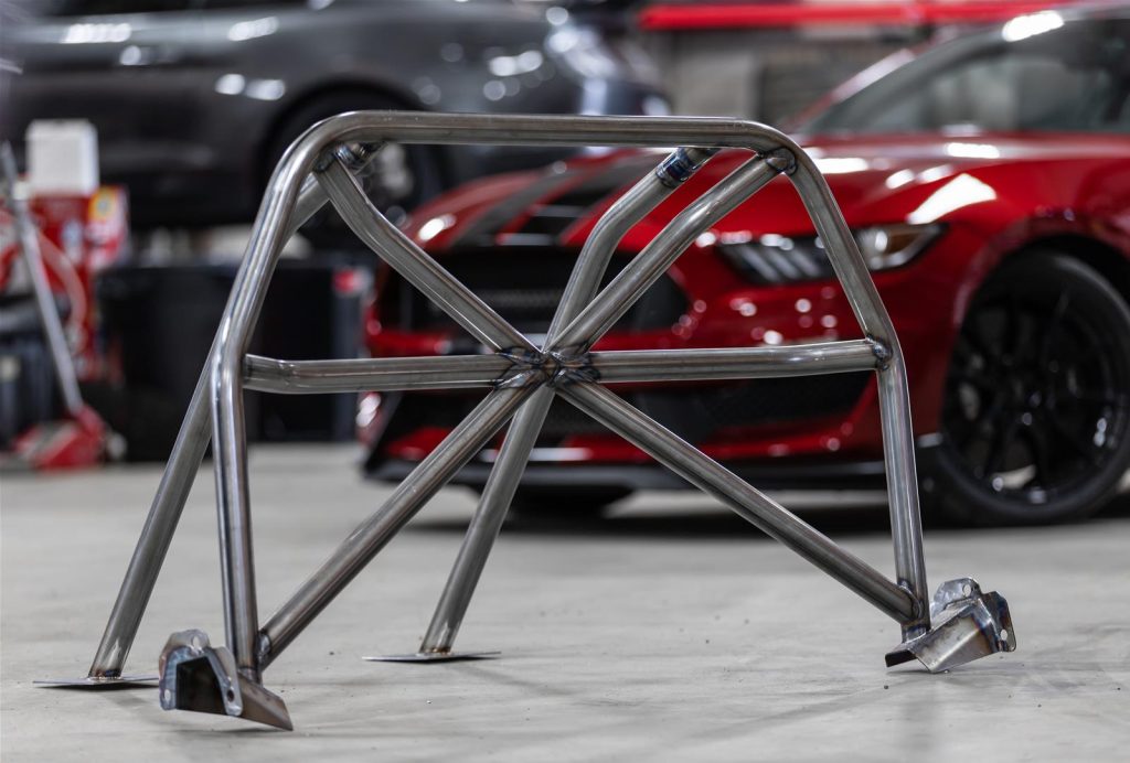 fat house roll bar for mustang in shop uninstalled