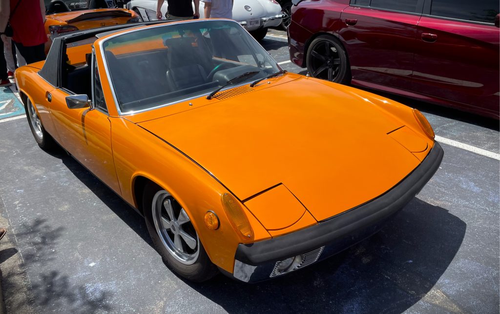 orange Porsche 914