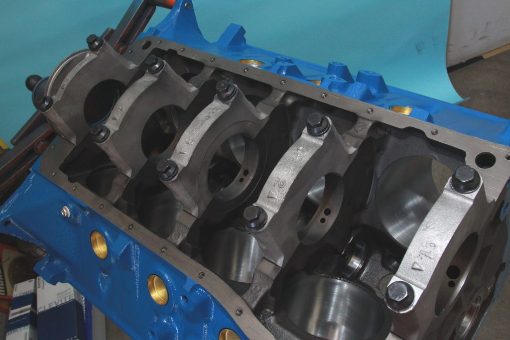 Ford 429/460 2-bolt main caps