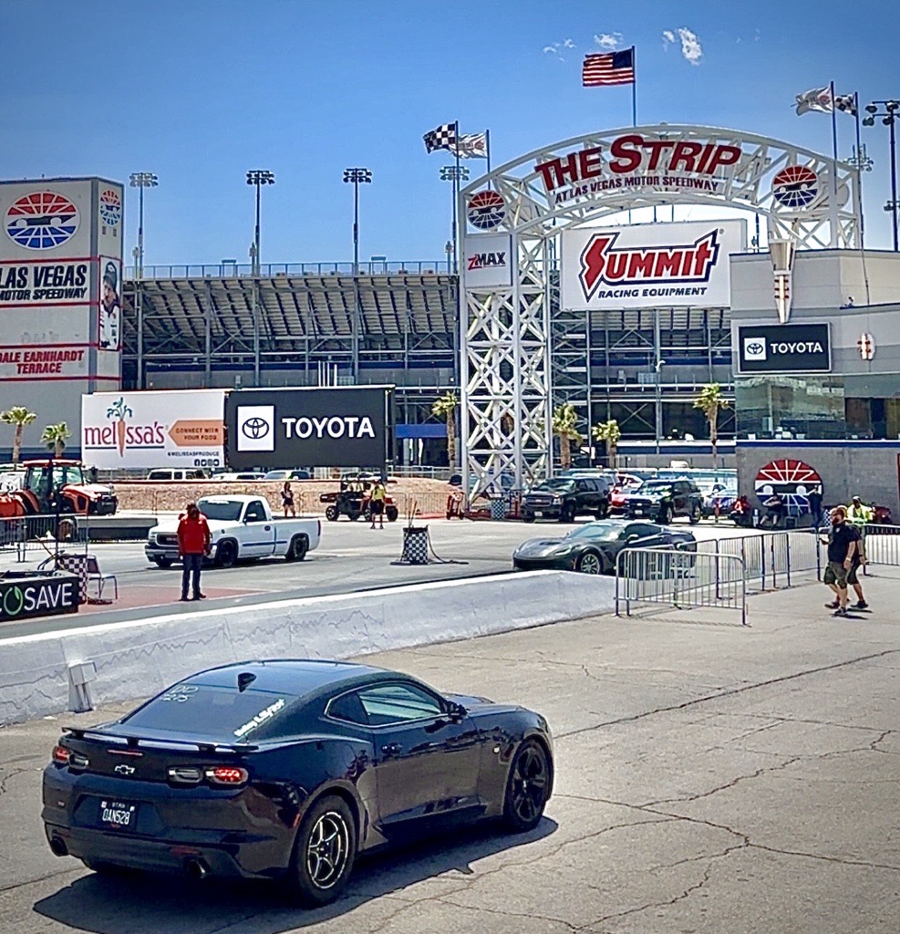 Camaro approaching nhra summit racing dragstrip in vegas